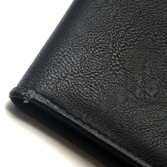 NEW Tahari Black Slim Clutch / Wallet / Cardholder - Picture 8 of 9